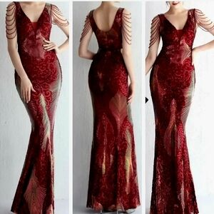 WIne Red, Floral, Sleeveless,  Round Back, V Neck,  Sequined Mermaid Gown